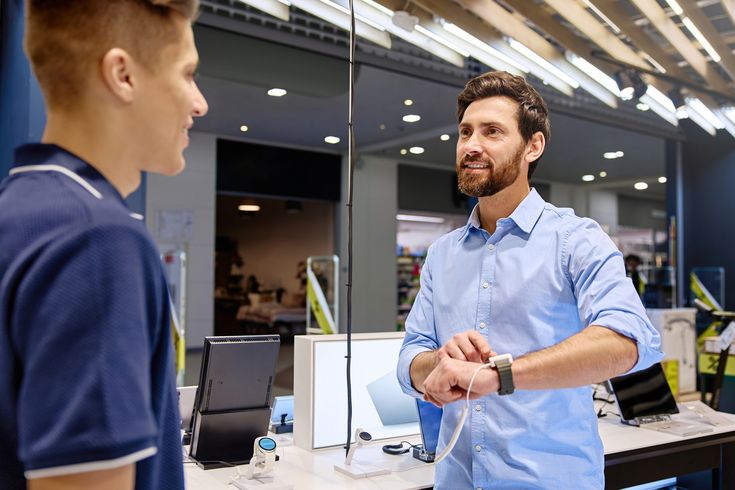 نقش مشاور منابع انسانی در موفقیت شرکت‌ها چیست و چه زمانی باید از او کمک گرفت؟